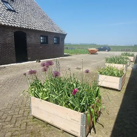 De Wagenloods Bed & Breakfast *